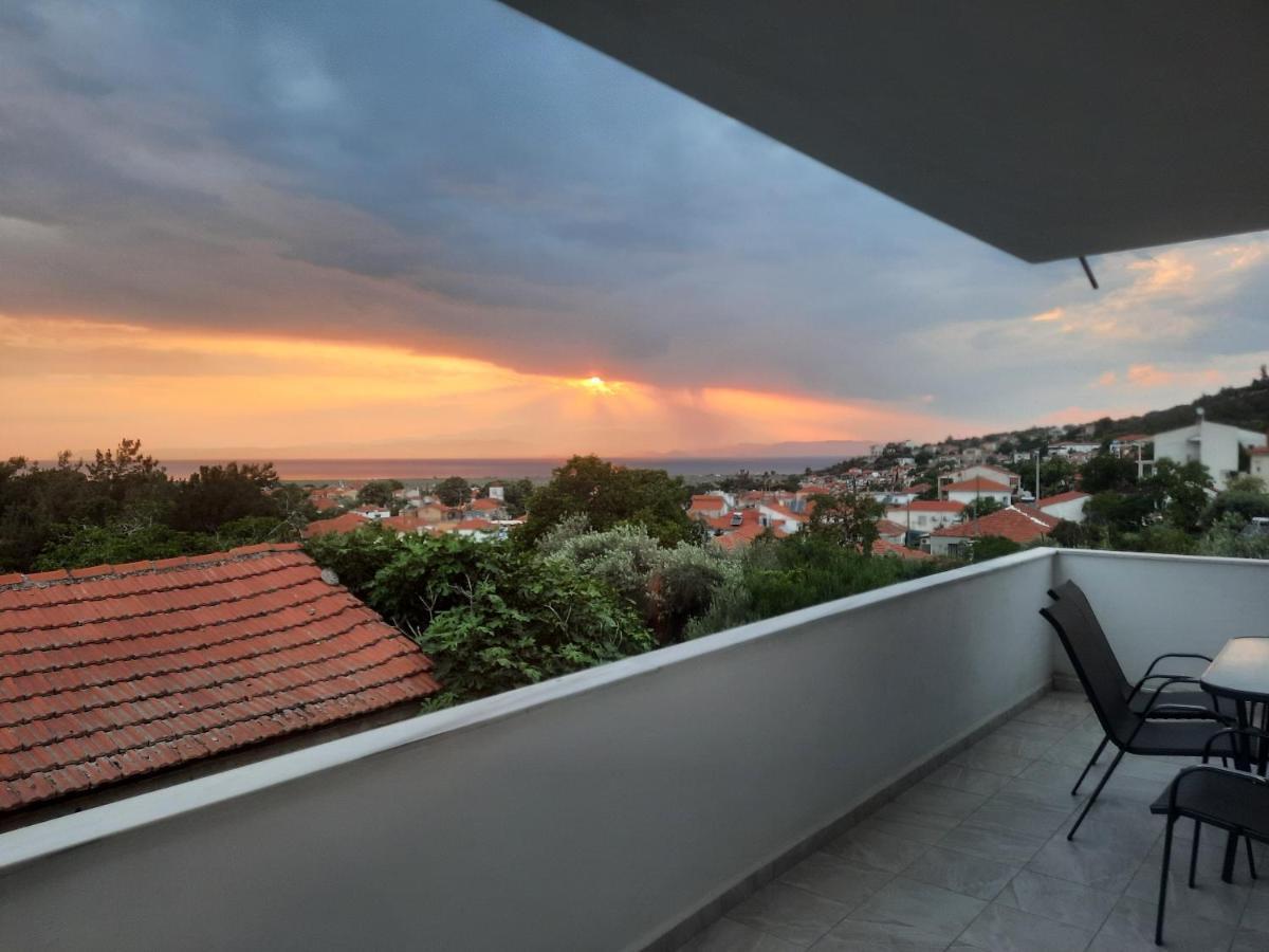 Panorama Apartments Prínos Eksteriør bilde