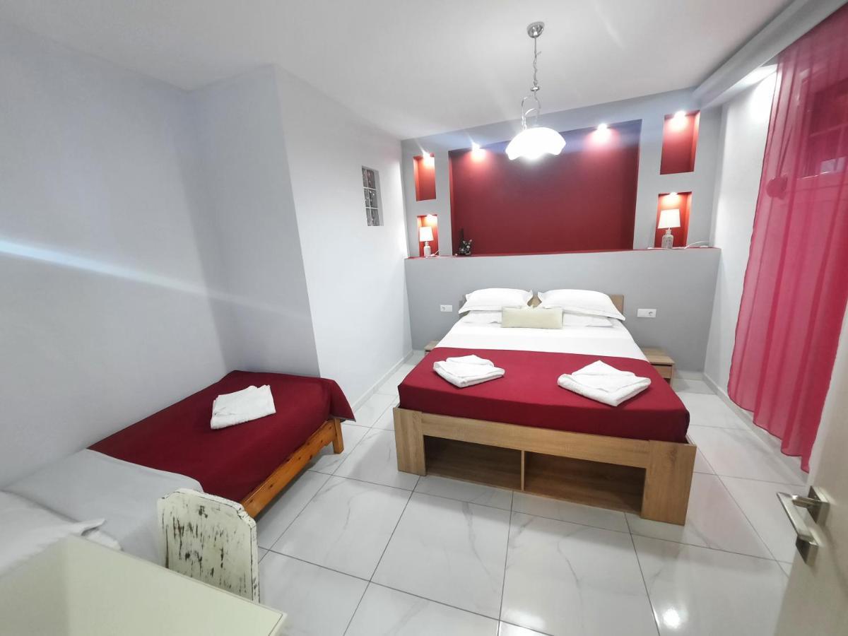 Panorama Apartments Prínos Eksteriør bilde